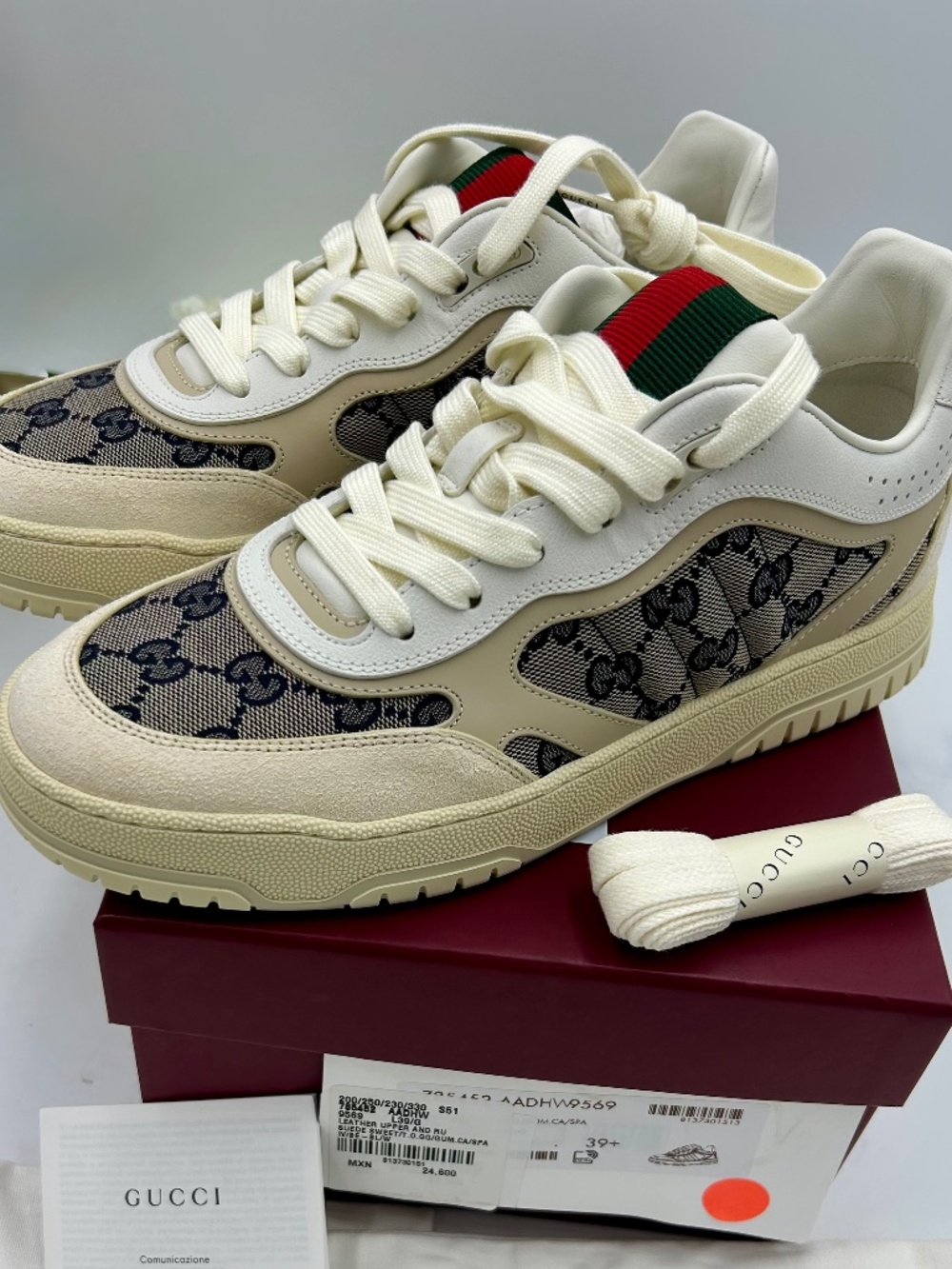 *****************Women’s Gucci Re-Web Mixed Media Low Top Sneakers. Size 39.5.